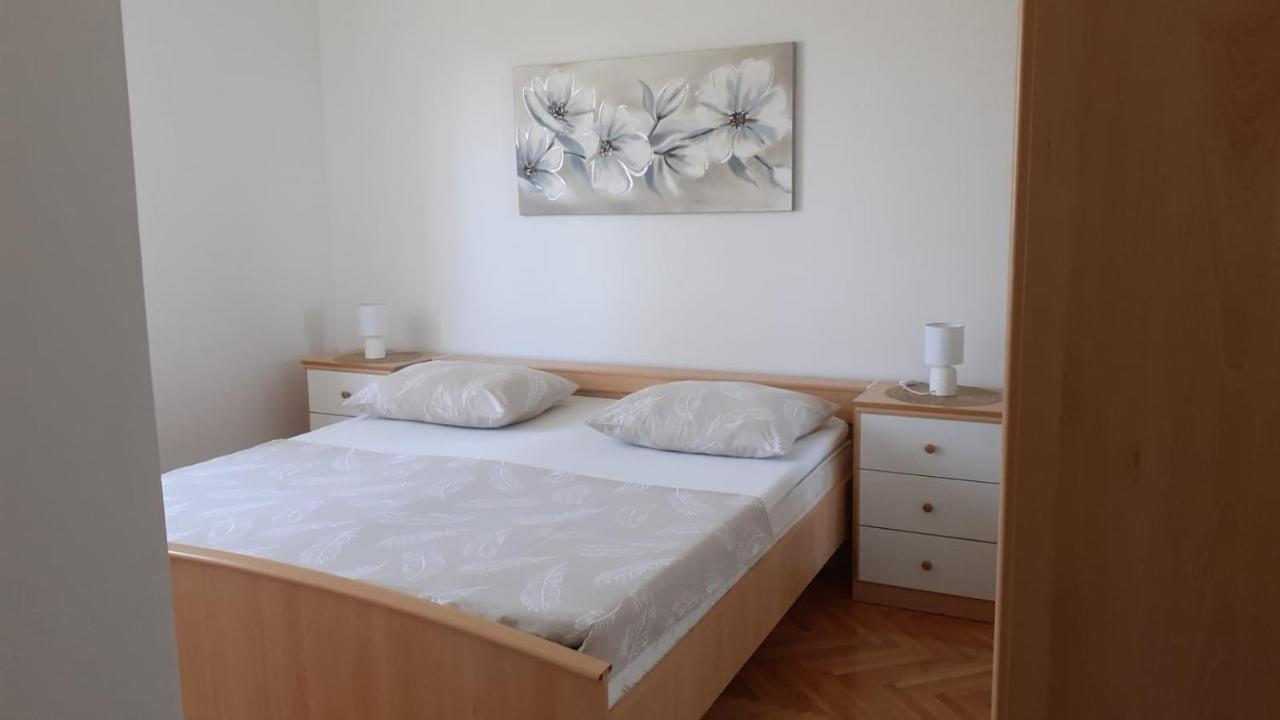 Apartment Viki Lozovac Extérieur photo
