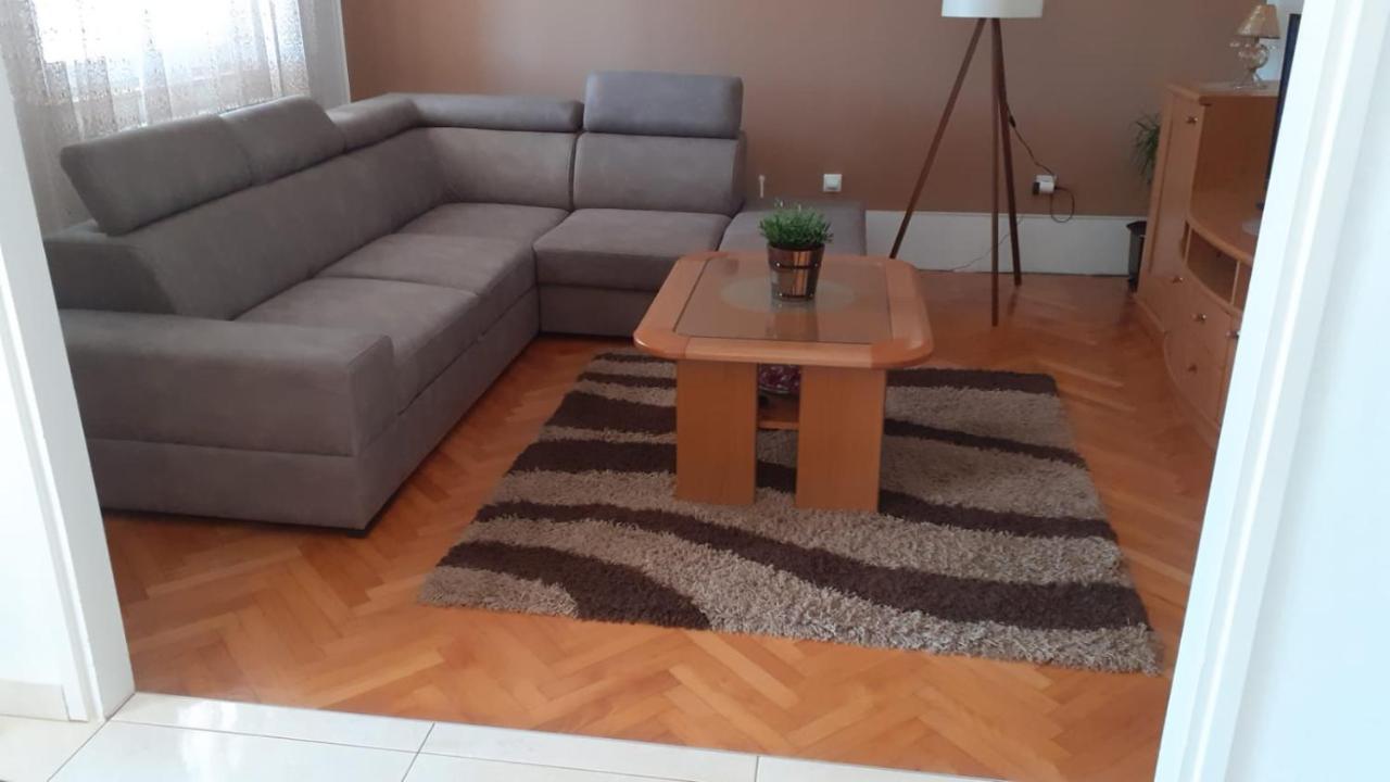 Apartment Viki Lozovac Extérieur photo