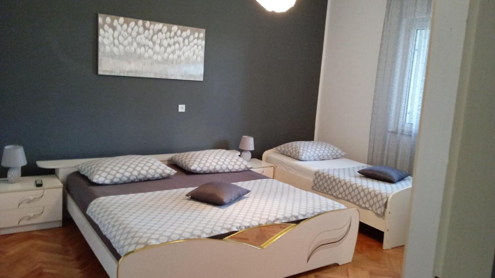 Apartment Viki Lozovac Extérieur photo